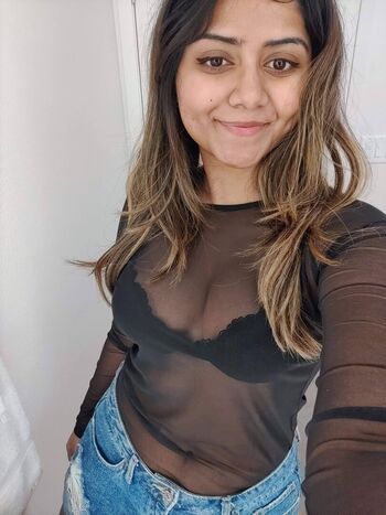 Full leaked Srishti sharma private photo