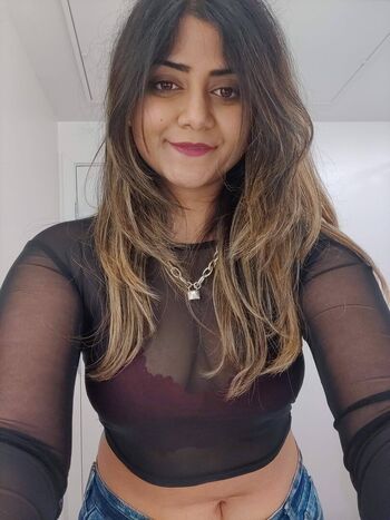 Full leaked Srishti sharma private photo