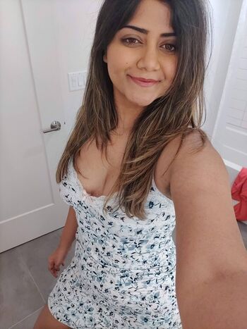 Full leaked Srishti sharma private photo