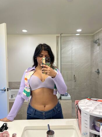 Full leaked Srishti sharma private photo