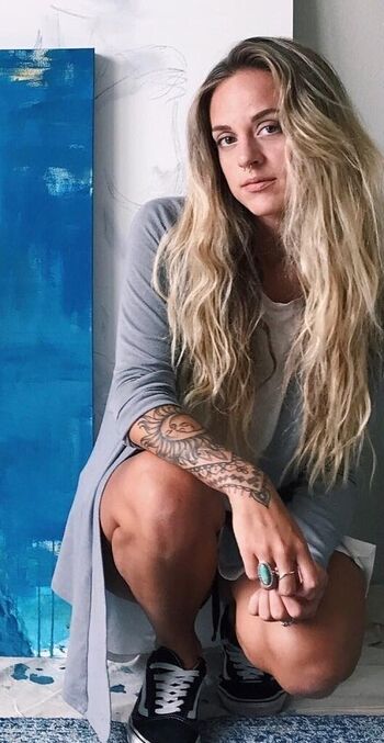 Full leaked Sruetercreates private onlyfans photo