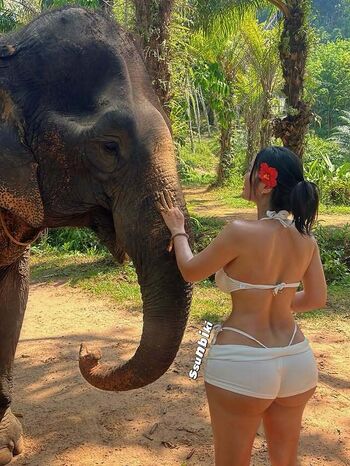 Full leaked Ssunbiki private onlyfans photo