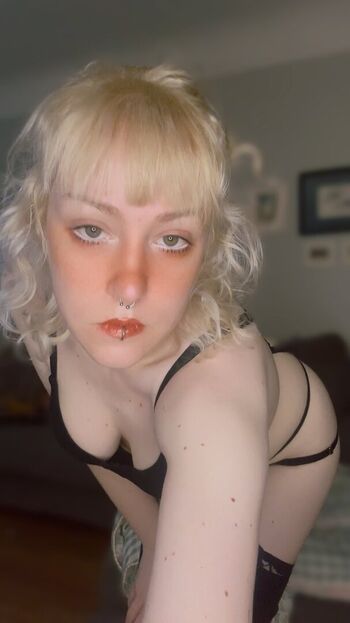 Full leaked Stardears private onlyfans photo