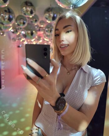 Full leaked Starletnova private photo