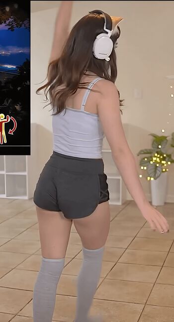 Full leaked Staryuuki page private onlyfans photo