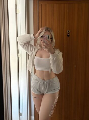 Full leaked Stassianova private photo