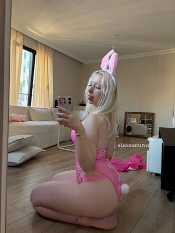 Full leaked Stassianova private photo
