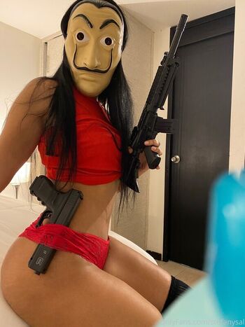 Full leaked Stefaniasalinas private photo
