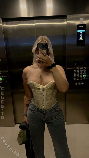 Full leaked Stefanie emig private onlyfans photo