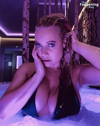 Full leaked Steffi landerer private photo