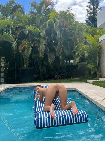 Full leaked Stella barey private photo