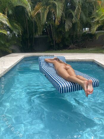 Full leaked Stella barey private photo