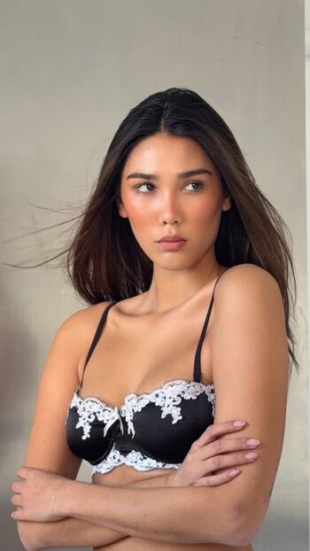 Full leaked Stella klim private photo