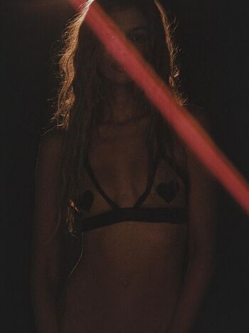 Full leaked Stella maxwell private photo