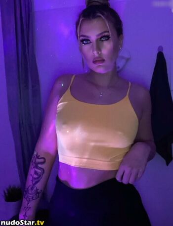 Full leaked Stellablond private onlyfans photo