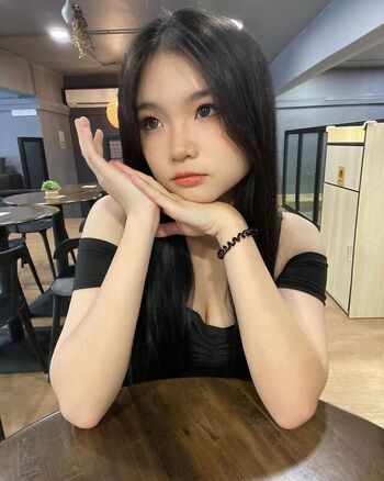 Stephanie Chua