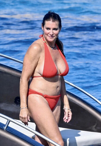 Full leaked Stephanie mcmahon private photo