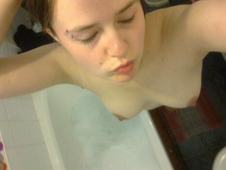 Full leaked Stephanie wootton page private photo