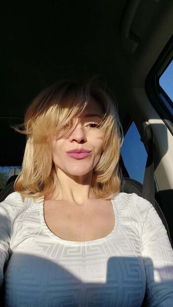 Full leaked Stepmom lola private photo
