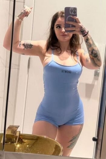 Full leaked Stesereia private photo