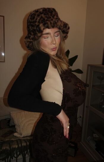 Full leaked Stina viktoria a sberg stinaviktoriia private onlyfans photo