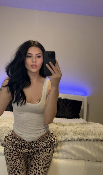 Full leaked Stoneyem private onlyfans photo