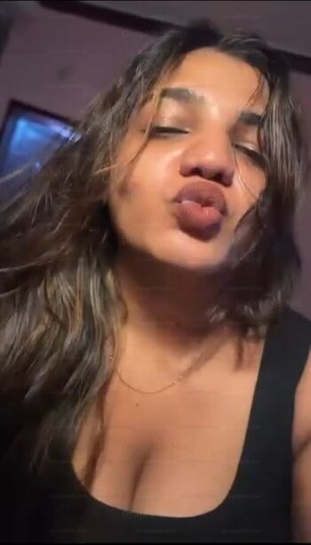 Full leaked Storiesofsara private onlyfans photo