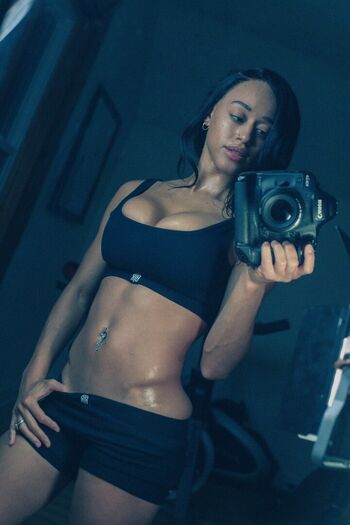 Full leaked Stormi maya  page private onlyfans photo