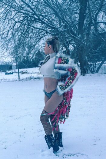 Full leaked Stormi maya  page private onlyfans photo