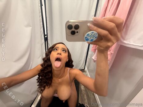 Full leaked Stormi maya page private photo