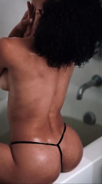 Full leaked Stormi maya private photo