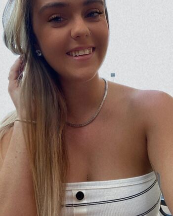 Full leaked Stormie private onlyfans photo