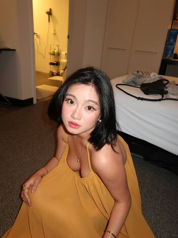 Full leaked Strawbeary th private onlyfans photo