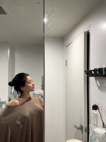 Full leaked Strawbeary th private onlyfans photo