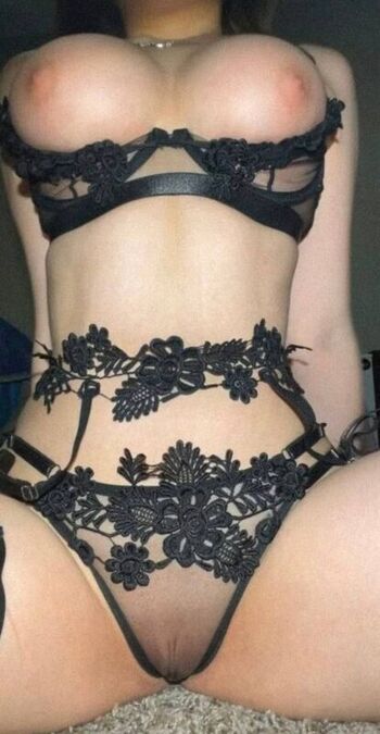 Full leaked Strawberry muffin private photo