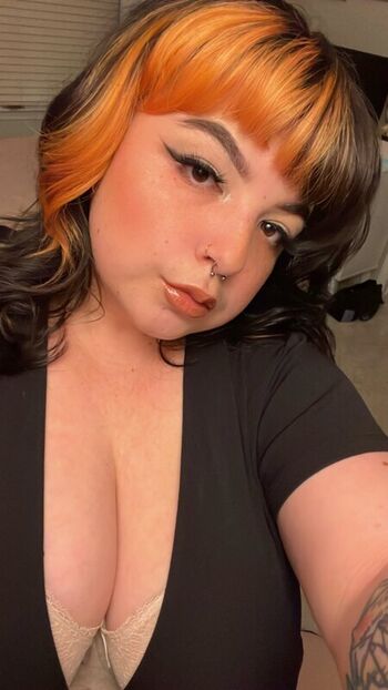 Full leaked Strawberryxfnta private photo