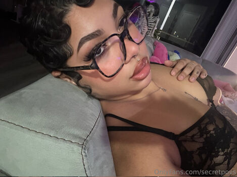 Full leaked Strawbooty private onlyfans photo