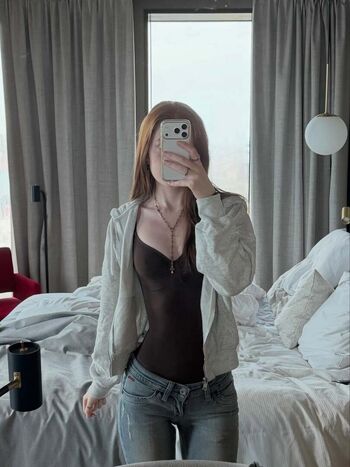 Full leaked Strawbz private photo