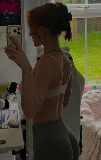 Full leaked Strawbz private photo