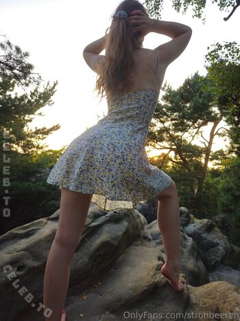 Full leaked Strohbeeren private photo