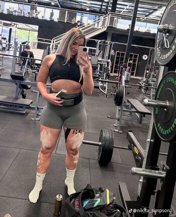 Full leaked Strong and curvy women private onlyfans photo