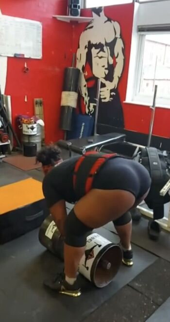 Full leaked Strongwomen private photo