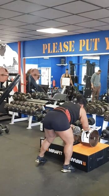 Full leaked Strongwomen private photo