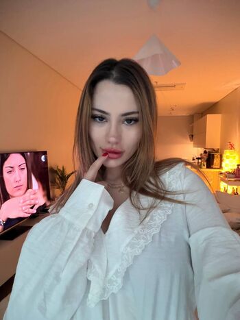 Full leaked Su balci private photo