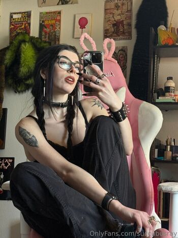 Full leaked Succubusray private photo