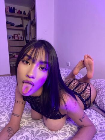 Full leaked Succubusskyee private onlyfans photo