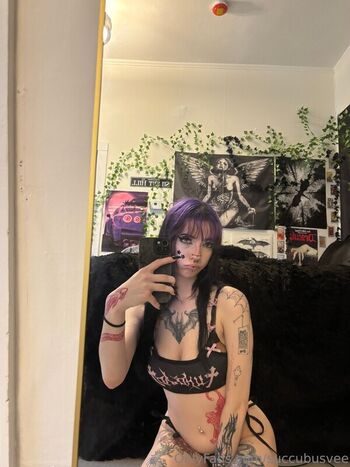 Full leaked Succubusvee private photo