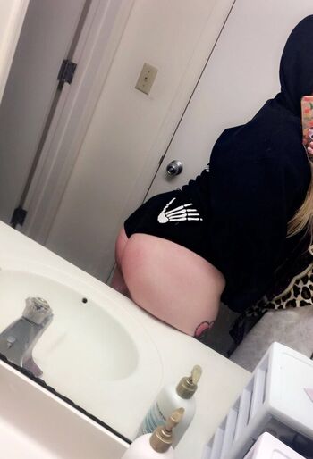 Full leaked Succuguts page private onlyfans photo