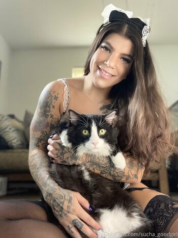 Full leaked Suchagoodgirldanie private photo