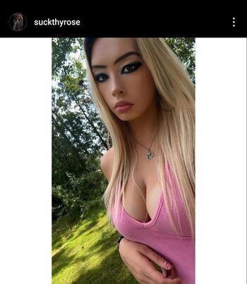 Full leaked Suckthyrose private onlyfans photo